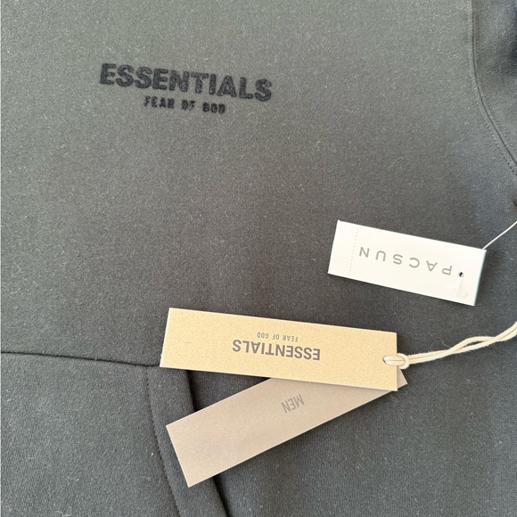 Fear of God Essentials Stretch Limo Black Pullover Hoodie NWT Unisex - Picture 9 of 9